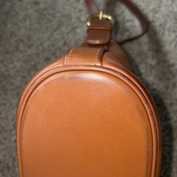 Vintage 90s COACH WORTH Classic Crossbody Bag #4143 Camel Leather - Picture 4 of 12